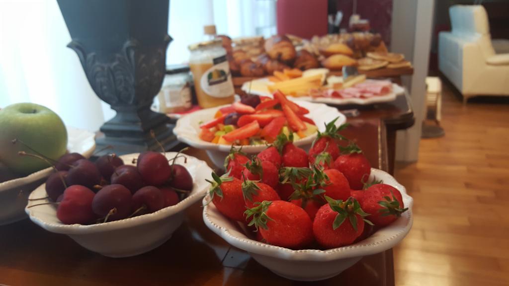 La Porte De Bretagne 페론네 외부 사진