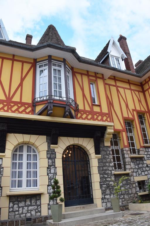 La Porte De Bretagne 페론네 외부 사진